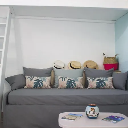 Lovely & Traditional House In Paros Apartment *
